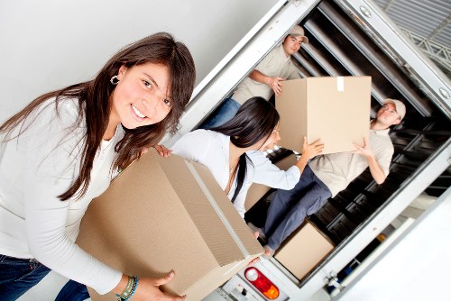Truck move planning for flats and houses in Snaresbrook